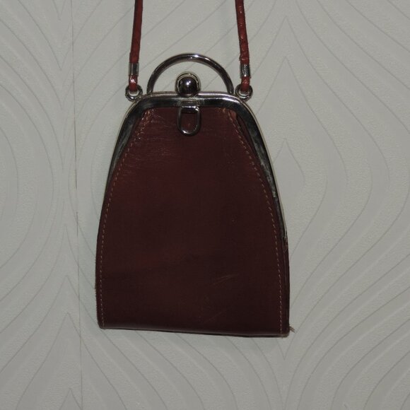 Rare Vintage 1973 Georgetown Leather Design Crossbody Frame Bag - Picture 2 of 11